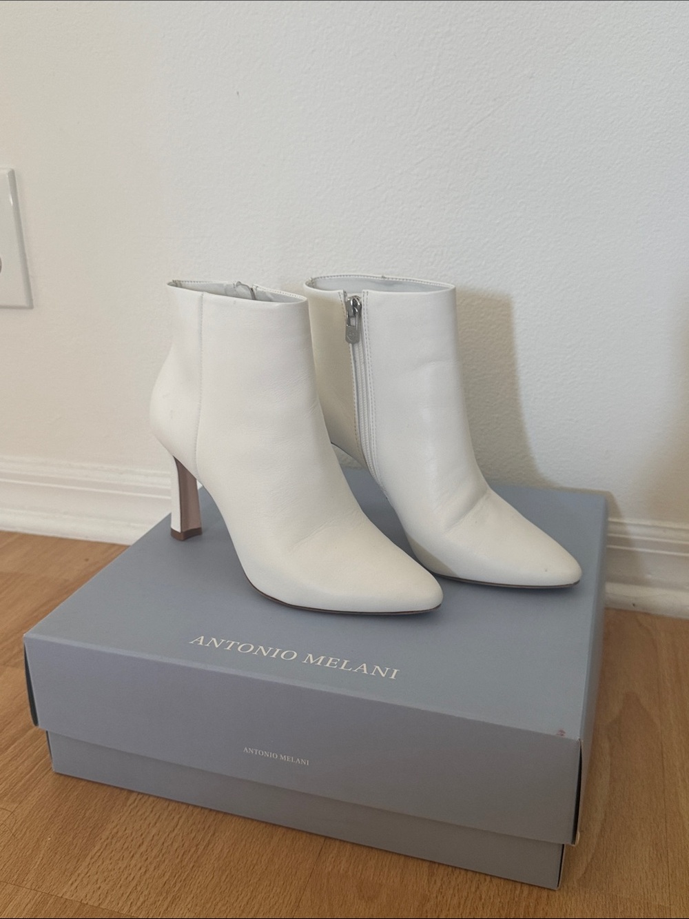 Antonio Melani White Leather Pointed-Toe Ankle Boots